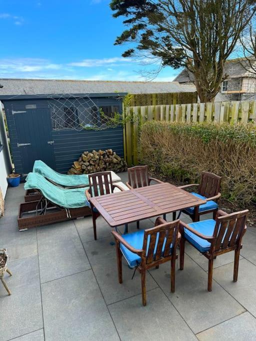 헬스턴 Studio, Ideally Located At Beautiful Lizard Point, Cornwall 아파트 외부 사진